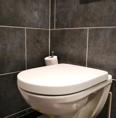 L'ecureuil Bolquere Pyrenees 2000